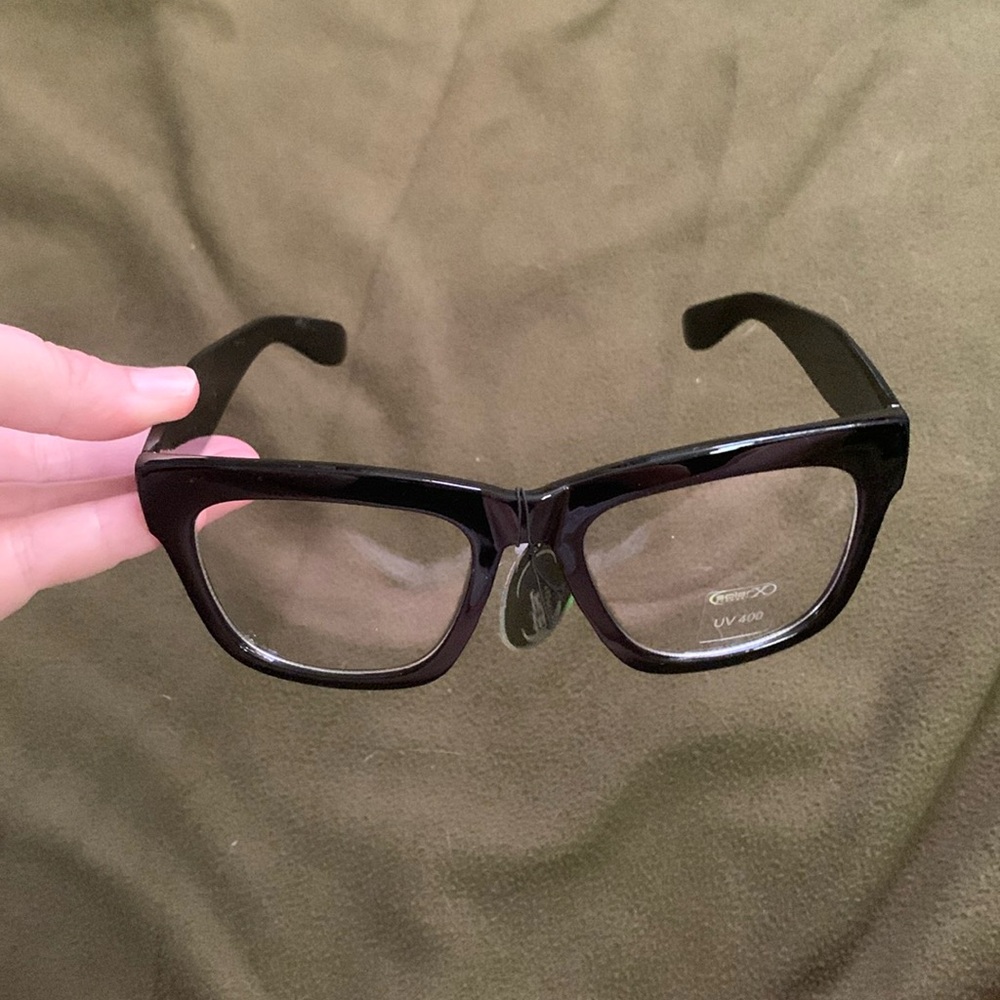 Black false lense glasses
